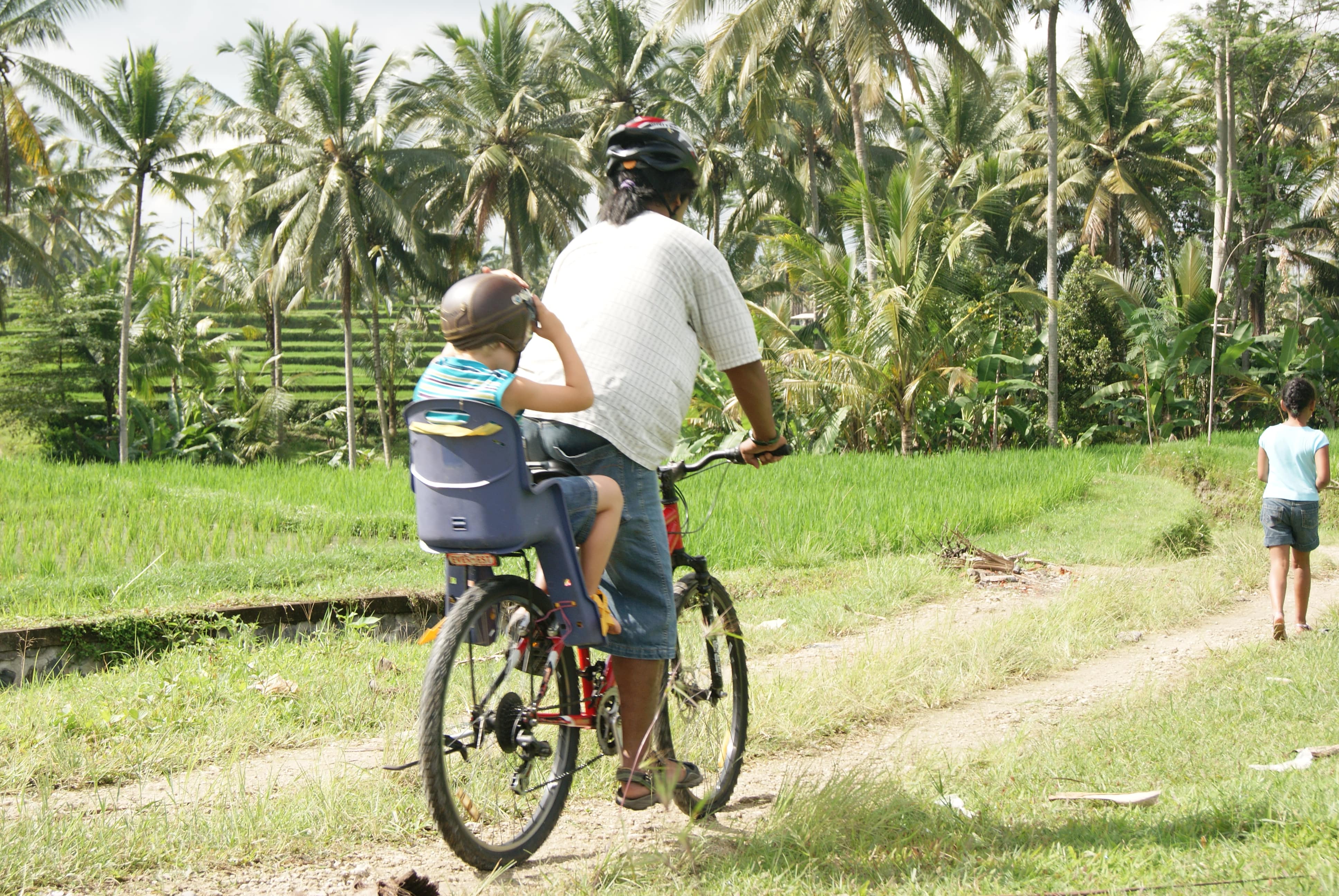 bali bike family with children
